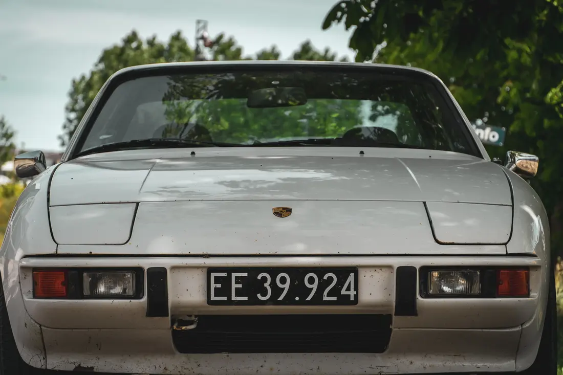 Porsche 924