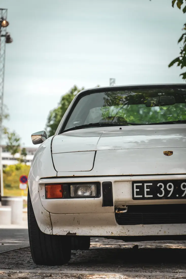 Porsche 924