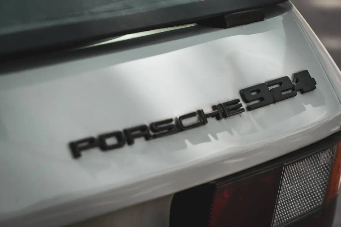 Porsche 924