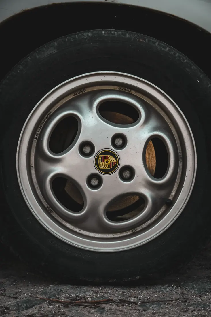 Porsche 924
